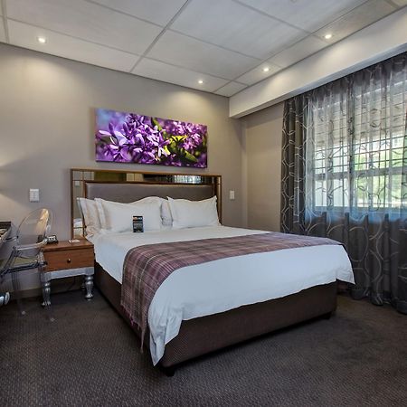 Fortis Hotel Manor Pretoria-Noord Exteriör bild