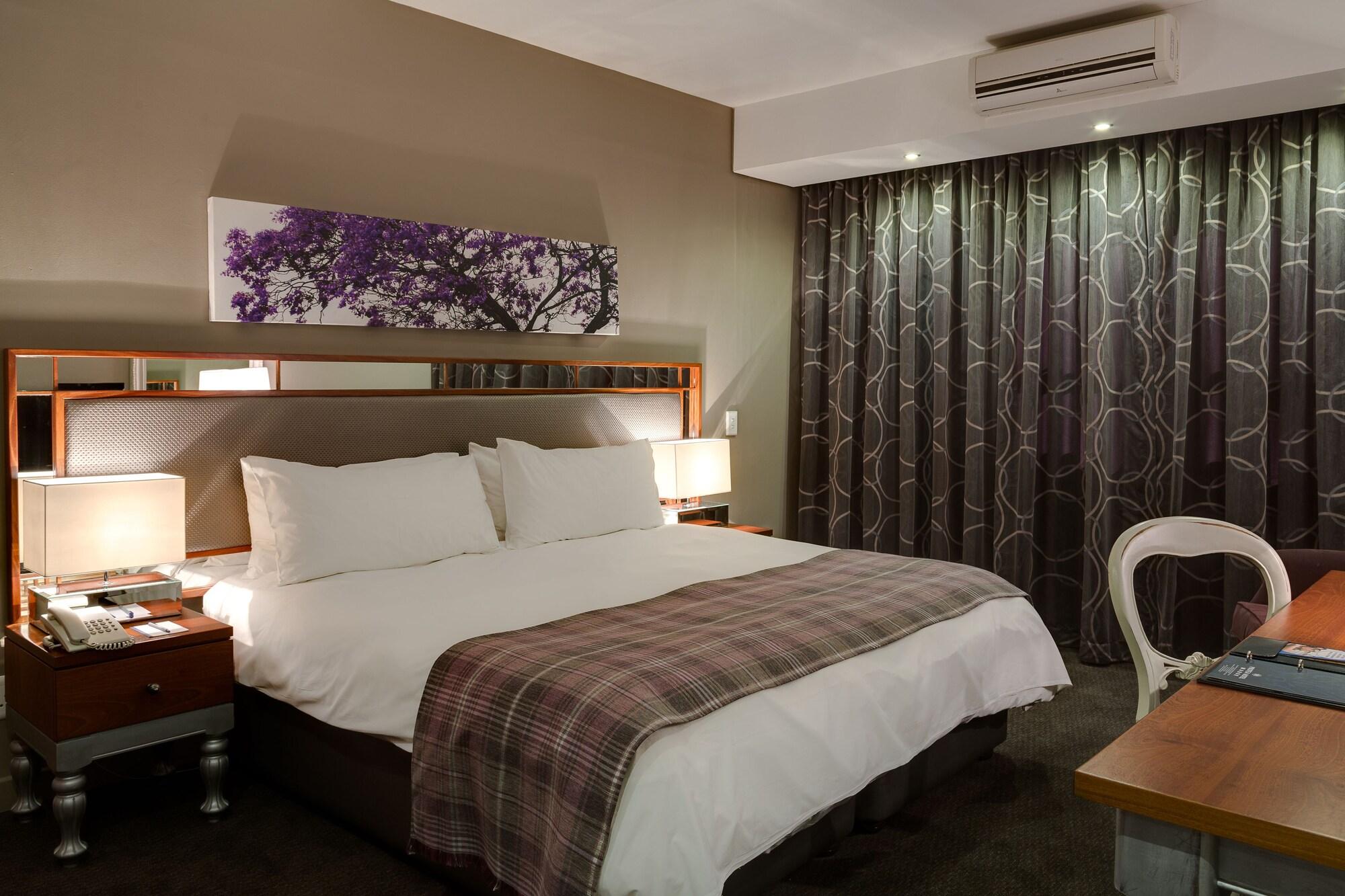 Fortis Hotel Manor Pretoria-Noord Exteriör bild