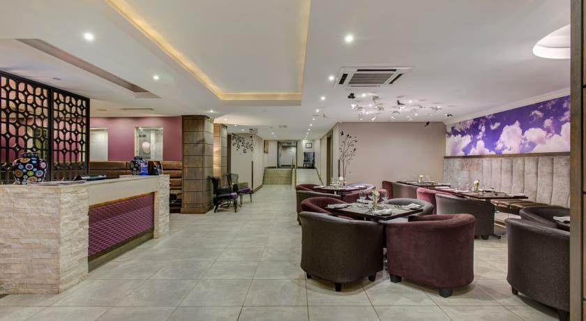 Fortis Hotel Manor Pretoria-Noord Exteriör bild