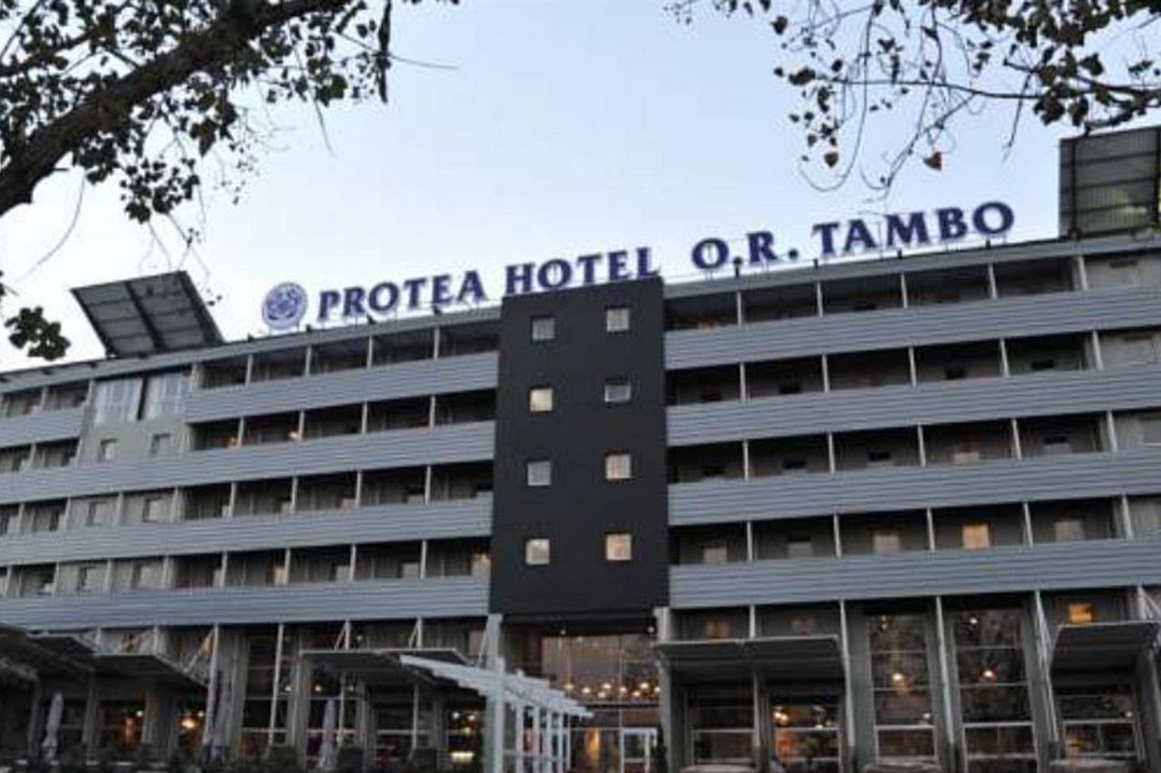 Fortis Hotel Manor Pretoria-Noord Exteriör bild